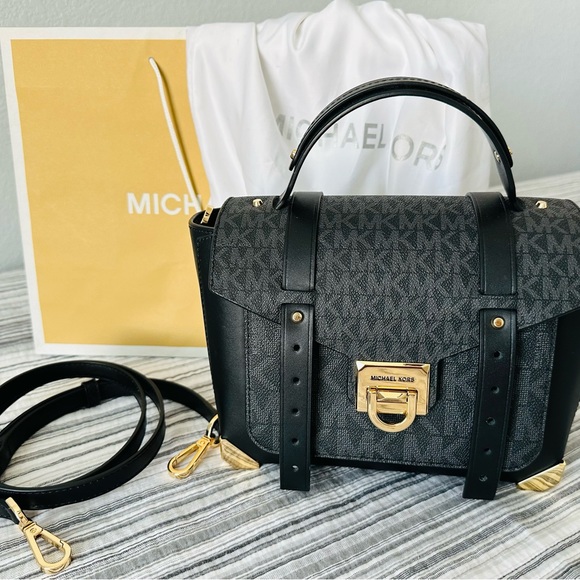 Michael Kors Handbags - Michael Kors - Manhattan Crossbody Bag